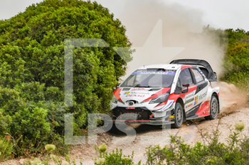 2019-06-14 - Kris Meeke, su Toyota Yaris WRC plus, in passaggio stretto sulla Prova Speciale 5 - WRC - RALLY ITALIA SARDEGNA - DAY 02 - RALLY - MOTORS